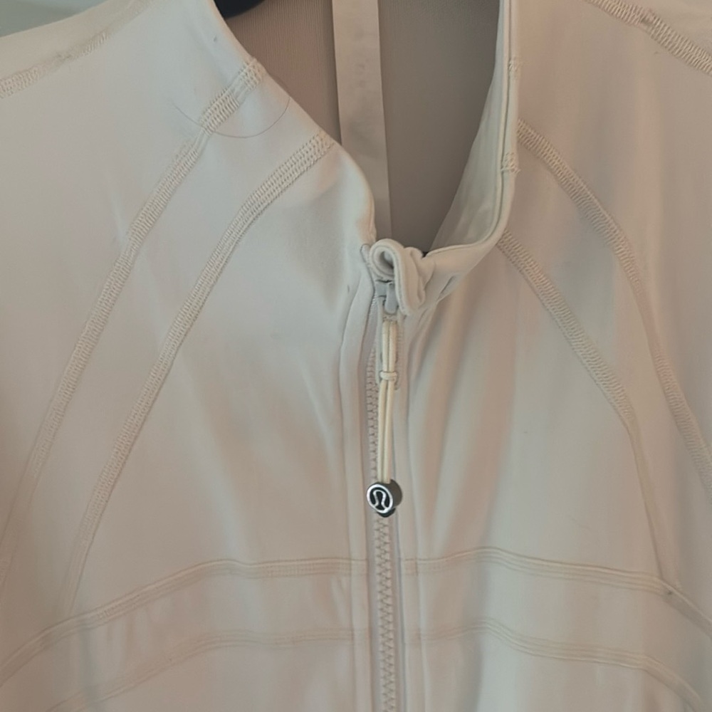 Womens Lululemon Define Jacket - Picture 6 of 10